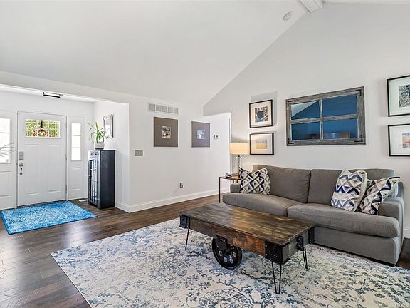 4th image of 4120 Bridgeton Meadows Ct