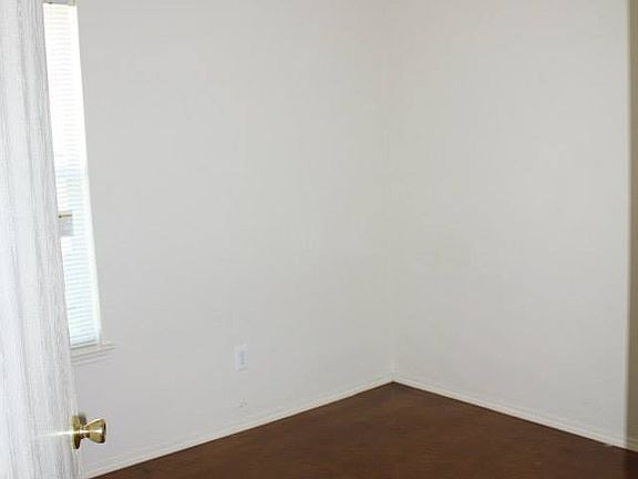 5th image of 7824 Downe Dr #7824