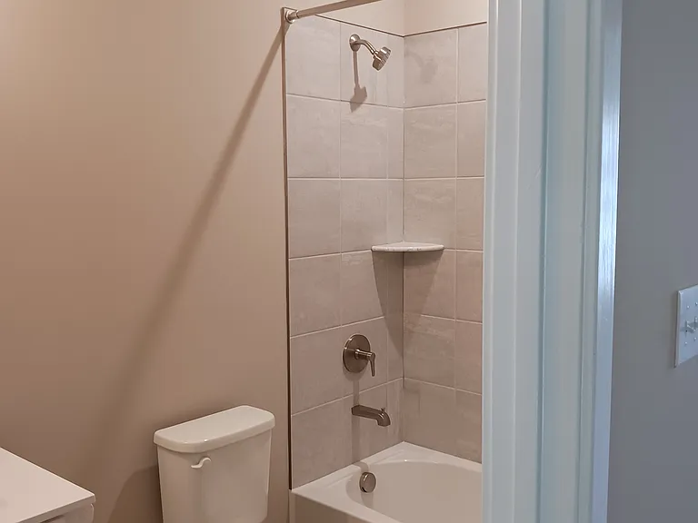19 Halifax Rd #19 — Photo 16