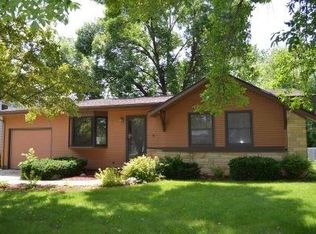 1519 8th St SW, Mason City, IA 50401