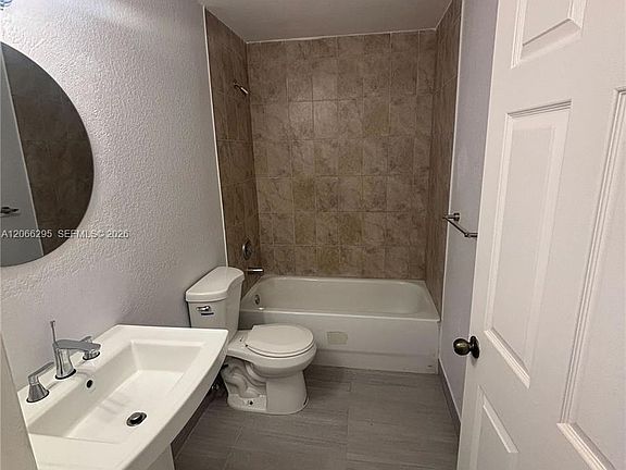 5th image of 14042 NE 2nd Ave #14042