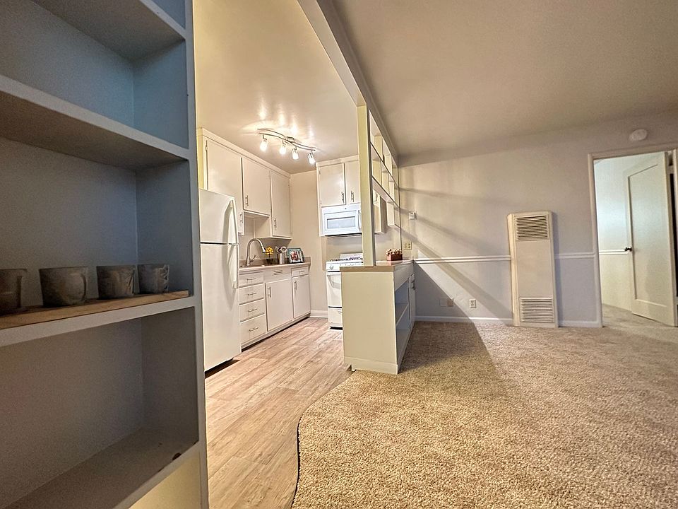 1st image of 1808 N St APT 3