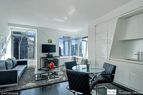 Rented by TNG Nassimi Realty | media 13