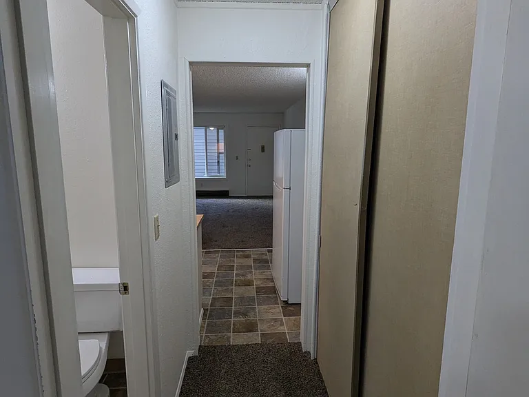1722 Broadway St NE #1722 — Photo 8
