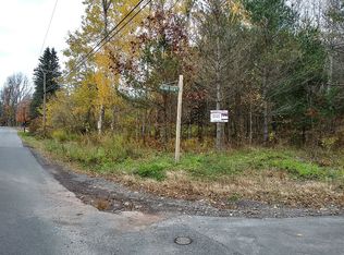 7 1/2 S Delaware St, Stamford, NY 12167