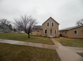405 Nevada Ave, Adrian, MN 56110