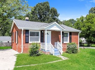 630 Lincoln St, Burlington, NC 27217