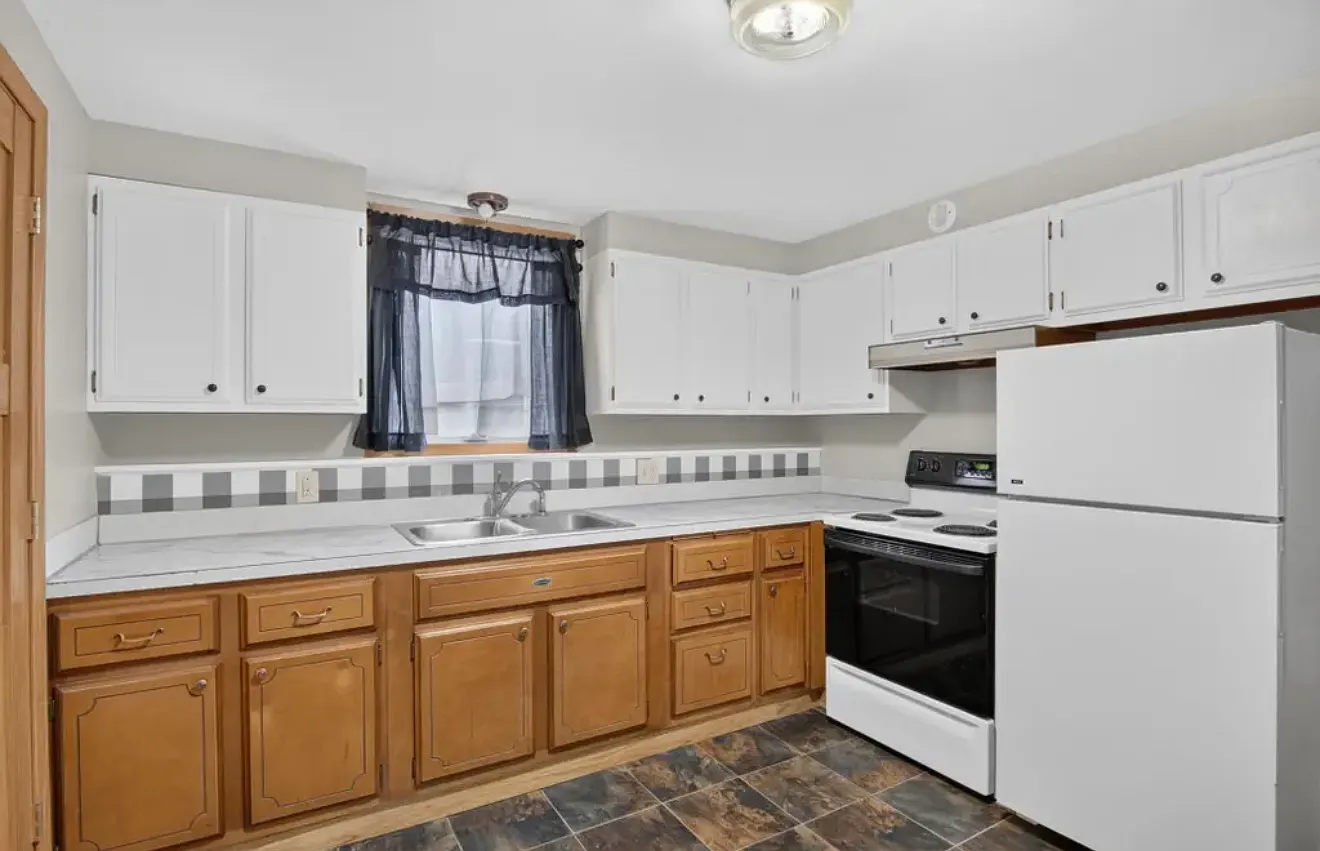 2 bed, 728 sqft, $850 — Photo 2