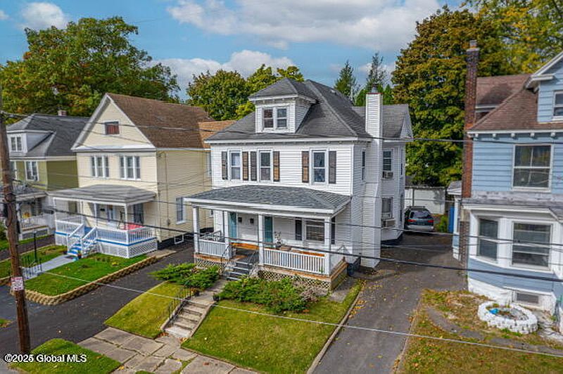 2nd image of 136 Elmer Avenue