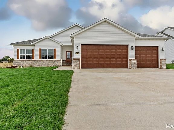 2nd image of 8458 Herrick Park Dr