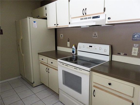 3rd image of 9481 Highland Oak Dr Unit 1515