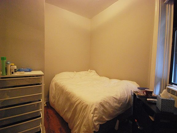 4th image of 206 9th Ave APT 3S5