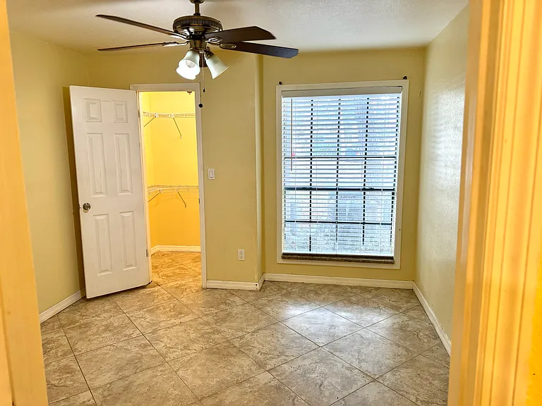 8647 Mallard Reserve Dr #102 — Photo 3