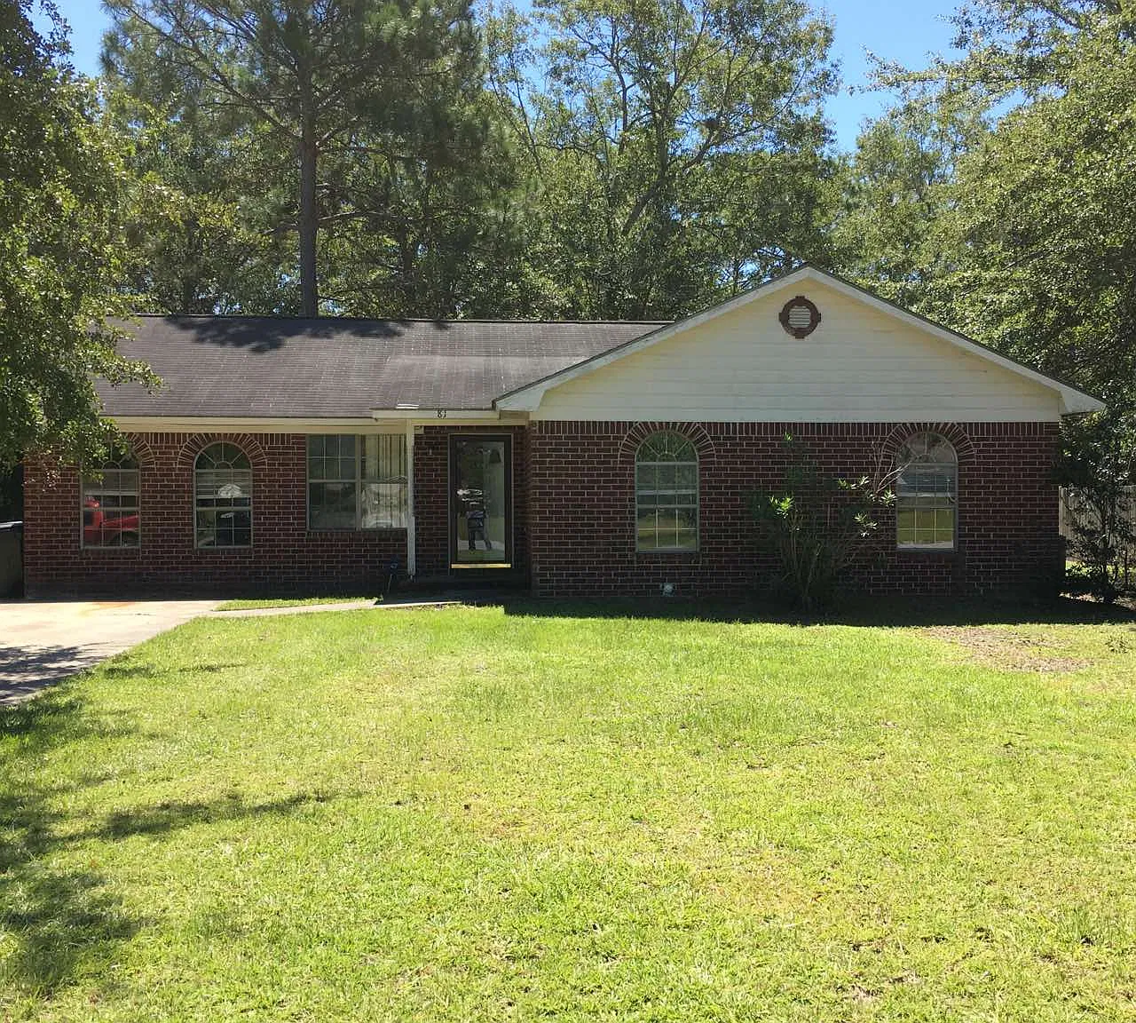 p164 81 Fletcher Rd - 81 — Photo 1