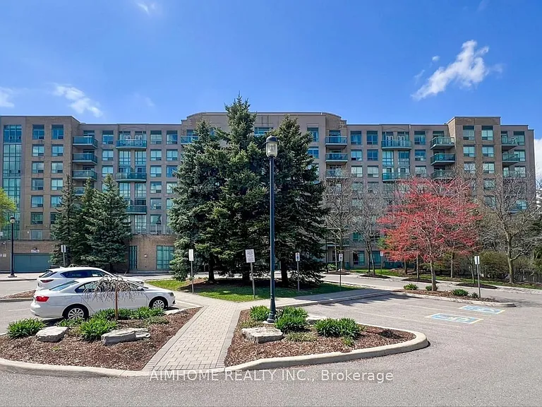 3 Ellesmere St #413 — Photo 9