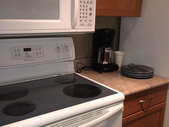 4th image of 10815 83rd Ave NW