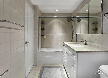 Rented by Warburg