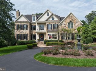 10010 Gary Rd, Potomac, MD 20854