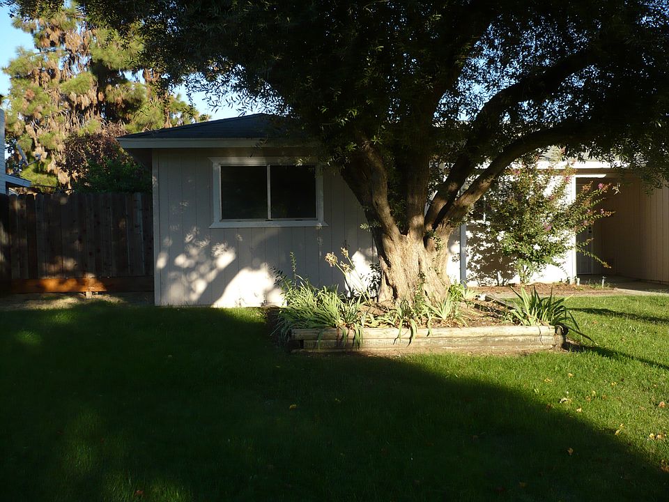 1st image of 3876 N Stanford Ave