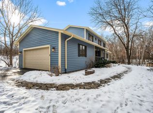 10445 Akron Ave, Inver Grove Heights, MN 55077