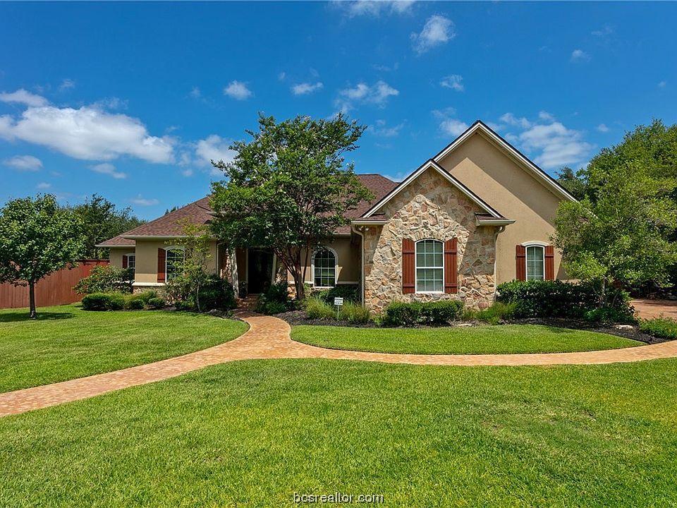 1st image of 903 Durban Ct