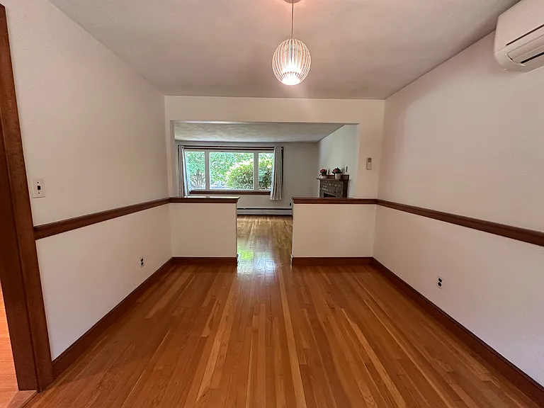 10 Cedar Ridge Dr — Photo 16