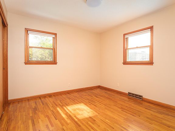 5th image of 407 Fillmore St