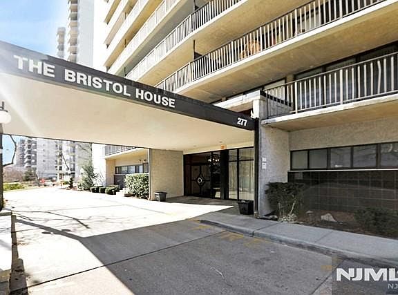 4th image of 277 Prospect Avenue #7H
