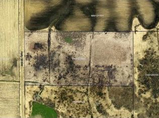 407XX Holly St NW, Braham, MN 55006
