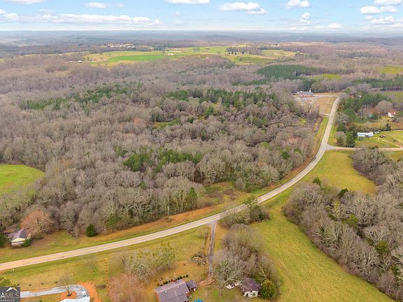 5th image of 787 Parham Town Rd