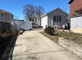 238 Lily Pond Ave, Staten Island, NY 10305