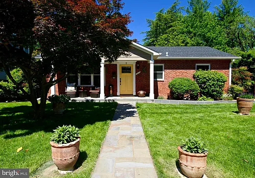 6313 11th Rd N Photo 1