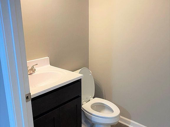 3rd image of 313 Audley Ave #6