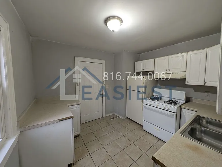 5400 Woodland Ave — Photo 7