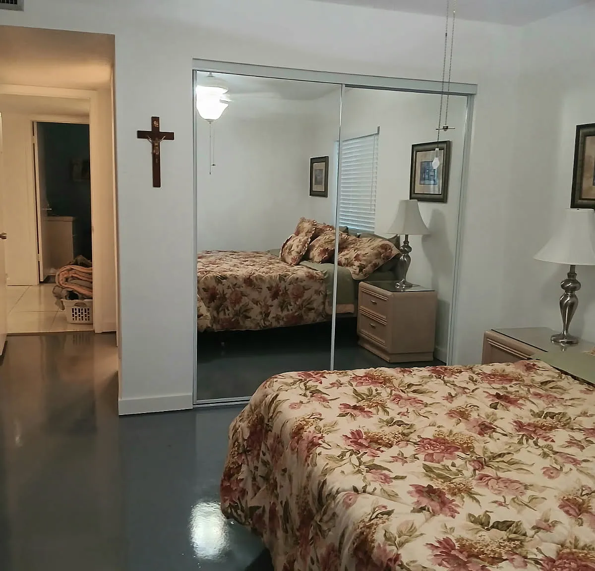 2 bed, 1040 sqft, $1,600 — Photo 3