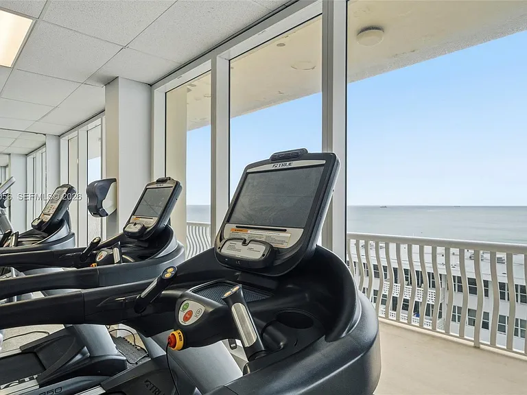 4020 Galt Ocean Dr #1801 — Photo 65