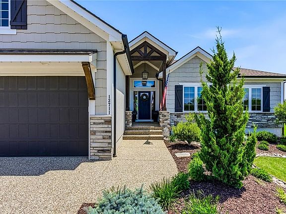 2nd image of 13711 Woodland Ranch Dr