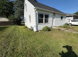 814 9th St SE, Mason City, IA 50401