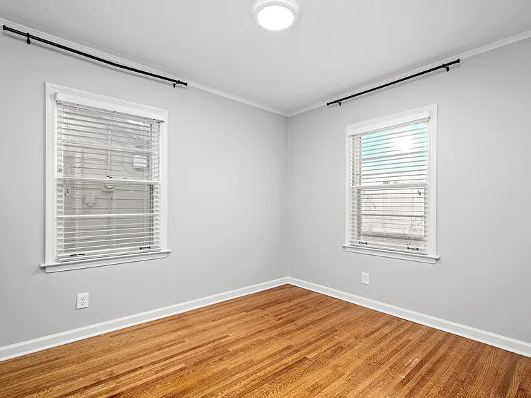 1453 Colonial Rd — Photo 25