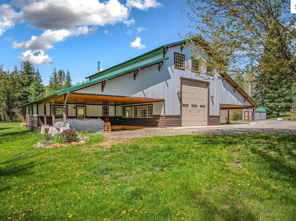 215 Hulett Hill Dr, Sandpoint, ID 83864