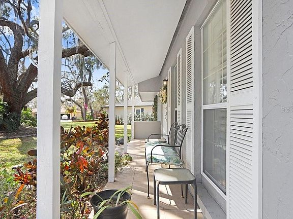 5th image of 3621 Woodhill Dr