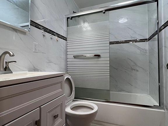 4th image of 138-15 58th Ave Floor 2