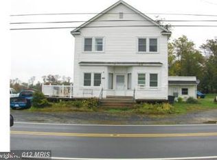 8198 E Main St APT 1, Marshall, VA 20115