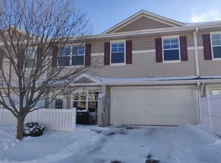 10821 Kingsfield Ln, Woodbury, MN 55129