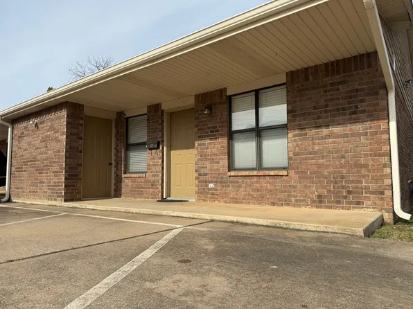 508 NW 5th St APT A, Bentonville, AR 72712