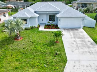 1825 SW Logan St, Port Saint Lucie, FL 34953