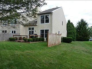 1st image of 94 Stoney Creek Dr