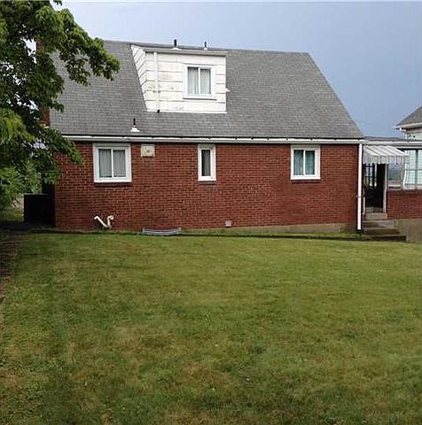 2nd image of 1408 Wareman Ave