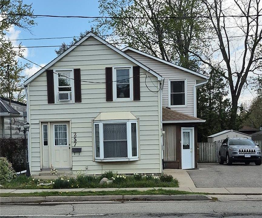1st image of 257 Cedar St
