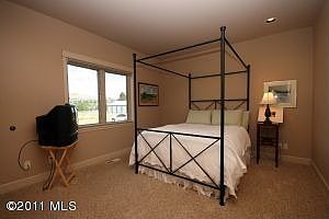 5th image of 441 Riverwalk Dr